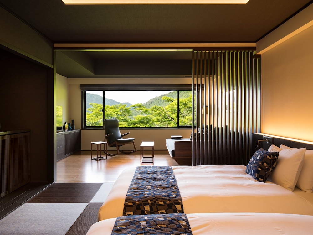 BAR HOTEL 箱根香山 箱根
