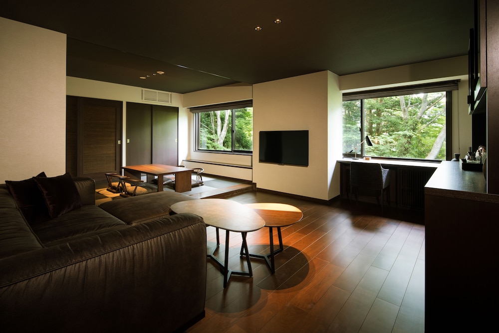 BAR HOTEL 箱根香山 箱根