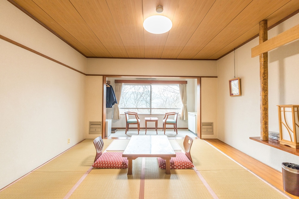 OYO 旅館 長寿湯 箱根仙石原 箱根