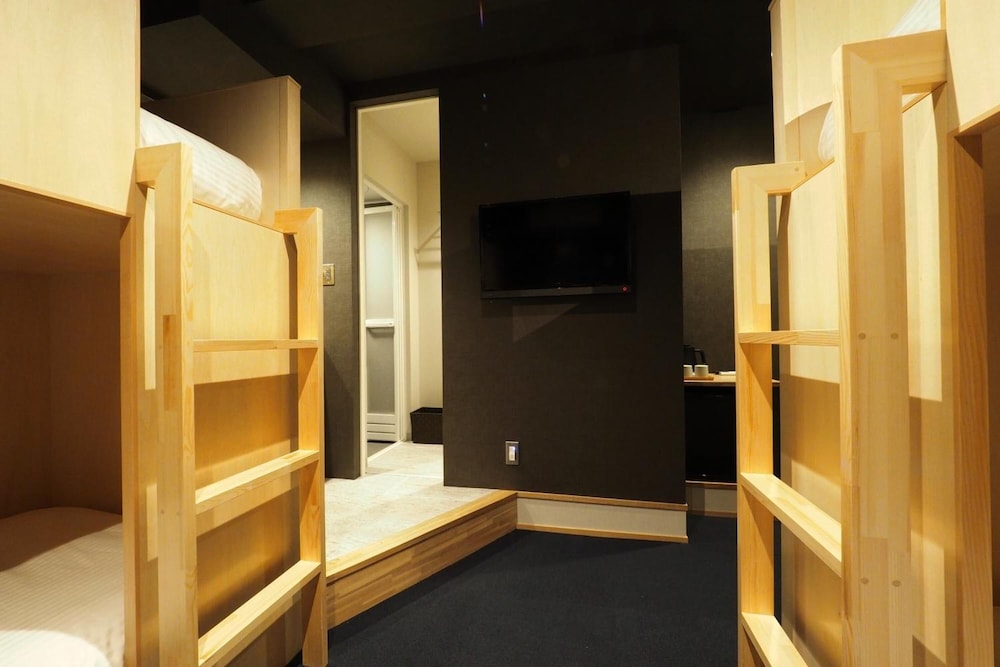 YUMOTO STATION HOTEL MIRAHAKONE 箱根