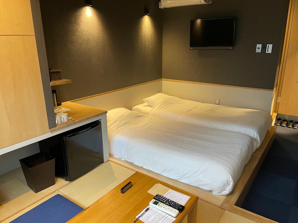 YUMOTO STATION HOTEL MIRAHAKONE 箱根