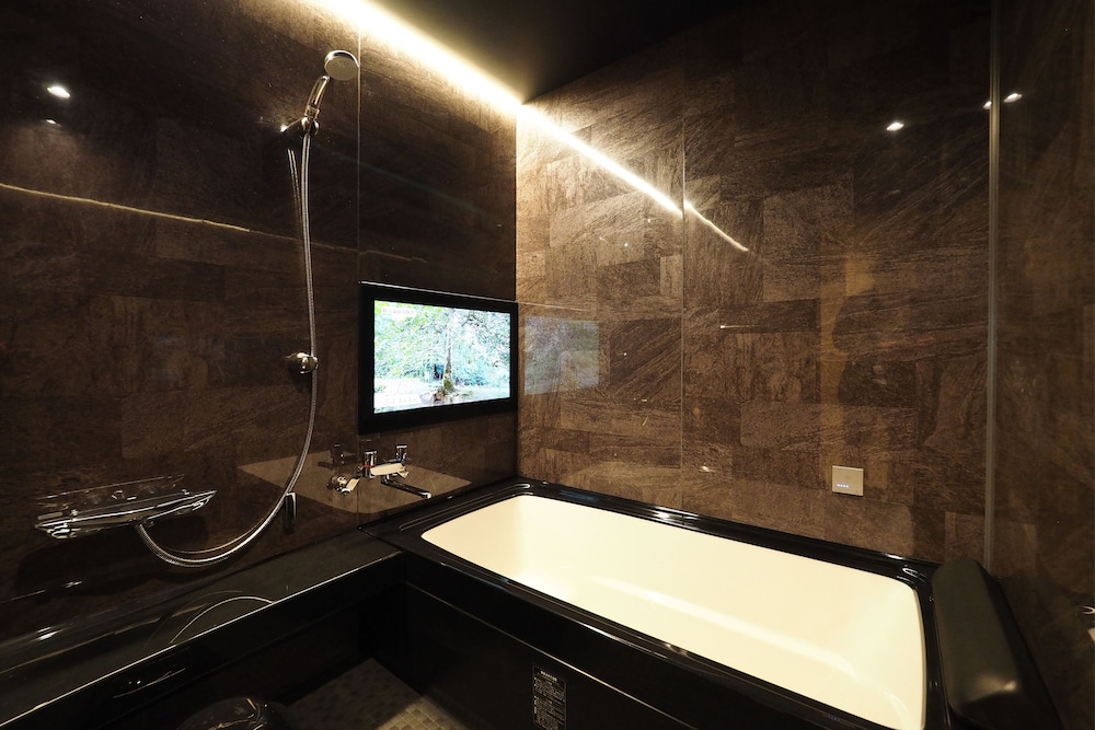 YUMOTO STATION HOTEL MIRAHAKONE 箱根