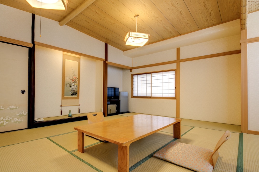 ゆがわら万葉荘 箱根
