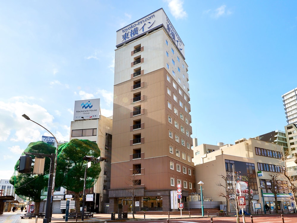 東横 INN 湘南平塚駅北口 2 箱根