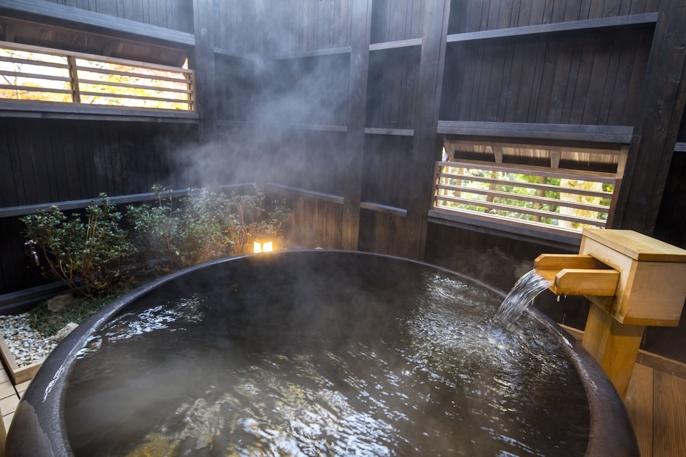 箱根強羅温泉 雪月花 別邸 翠雲 箱根
