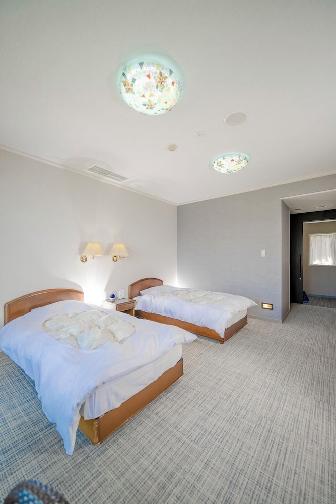 MANAZURU 真凛 箱根