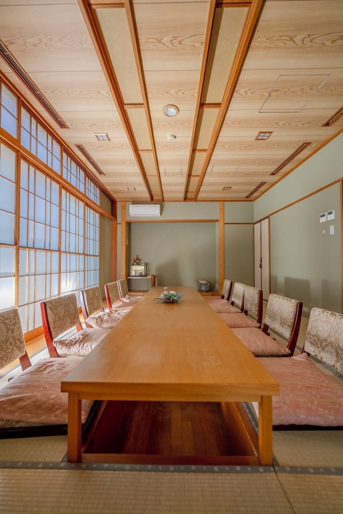 MANAZURU 真凛 箱根