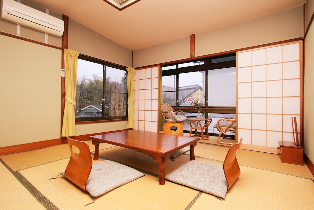 箱根仙石原温泉旅館 万寿屋 箱根