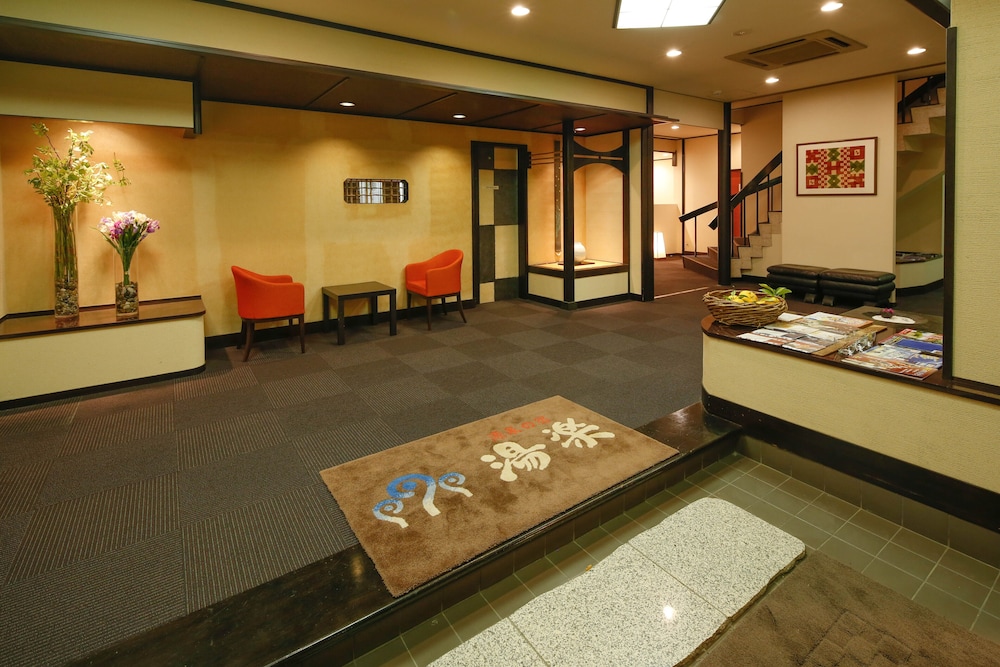 源泉かけ流しと創作イタリアンの宿 ALBERGO 湯楽 箱根