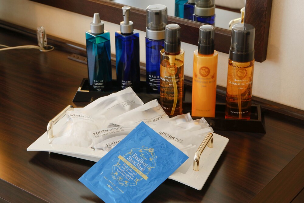 源泉かけ流しと創作イタリアンの宿 ALBERGO 湯楽 箱根