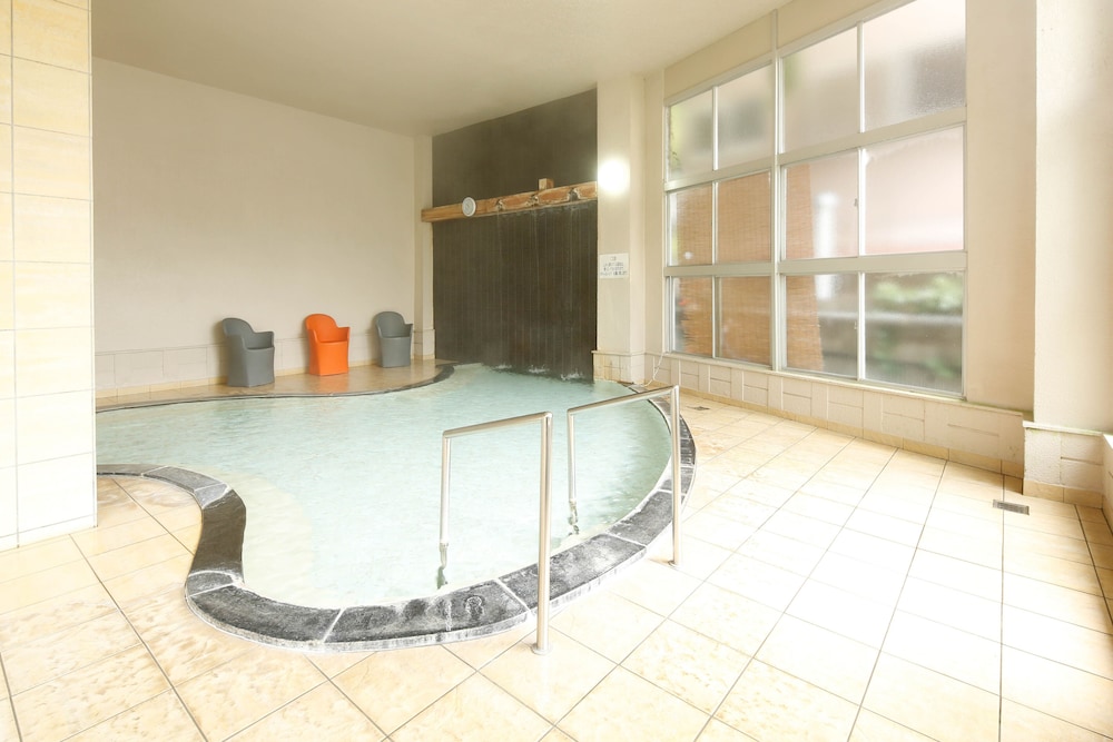 源泉かけ流しと創作イタリアンの宿 ALBERGO 湯楽 箱根