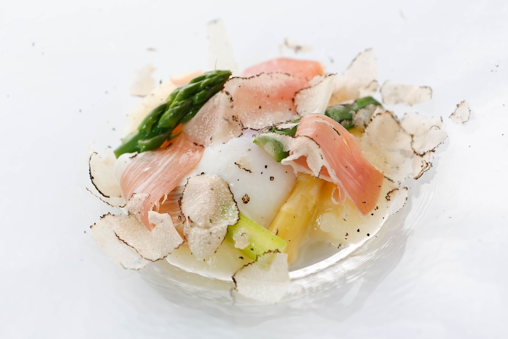 源泉かけ流しと創作イタリアンの宿 ALBERGO 湯楽 箱根