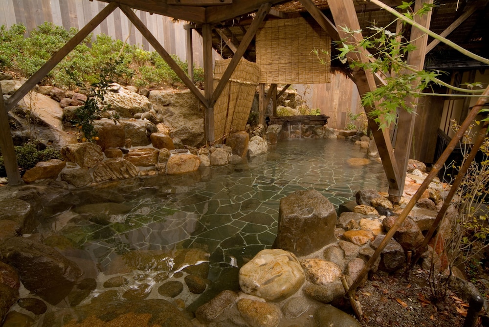 箱根強羅温泉 季の湯 雪月花 箱根