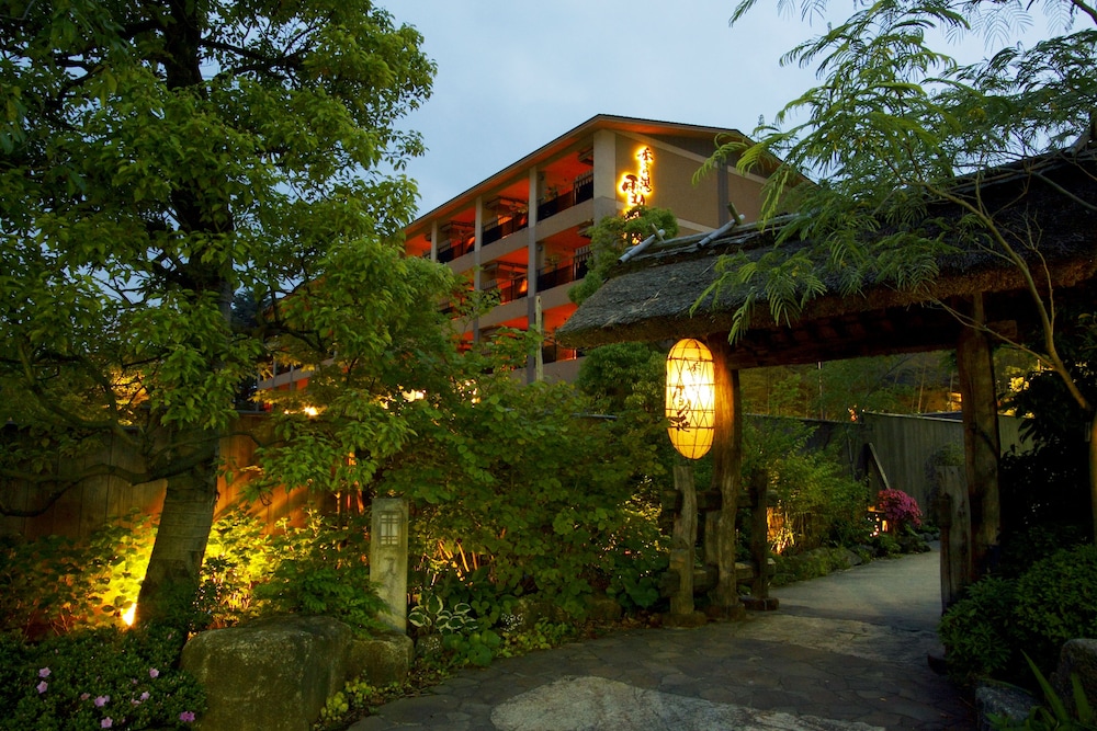 箱根強羅温泉 季の湯 雪月花 箱根