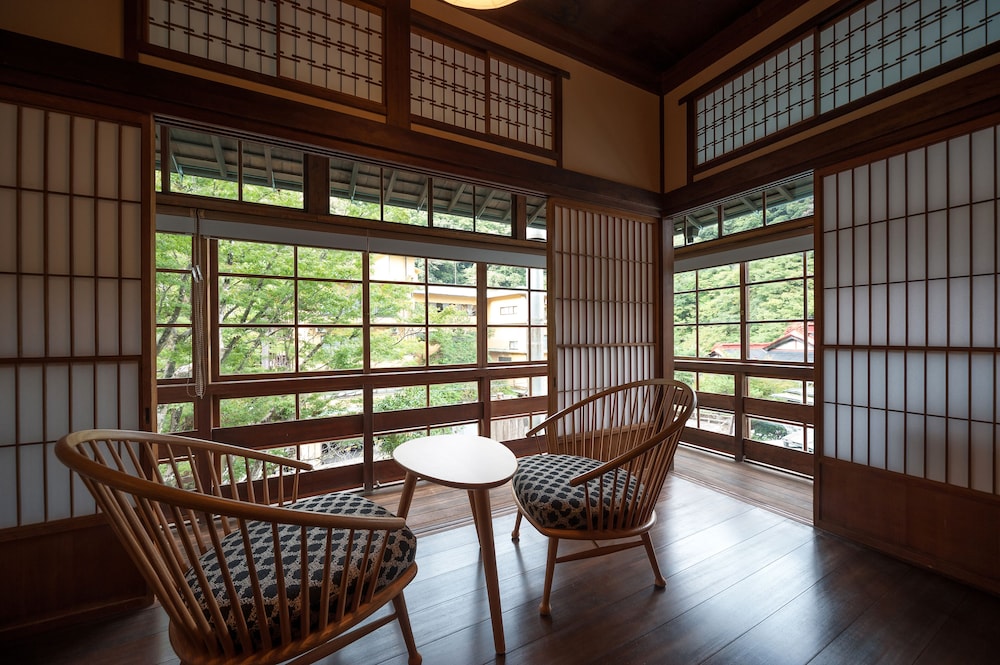 環翠楼別館 箱根