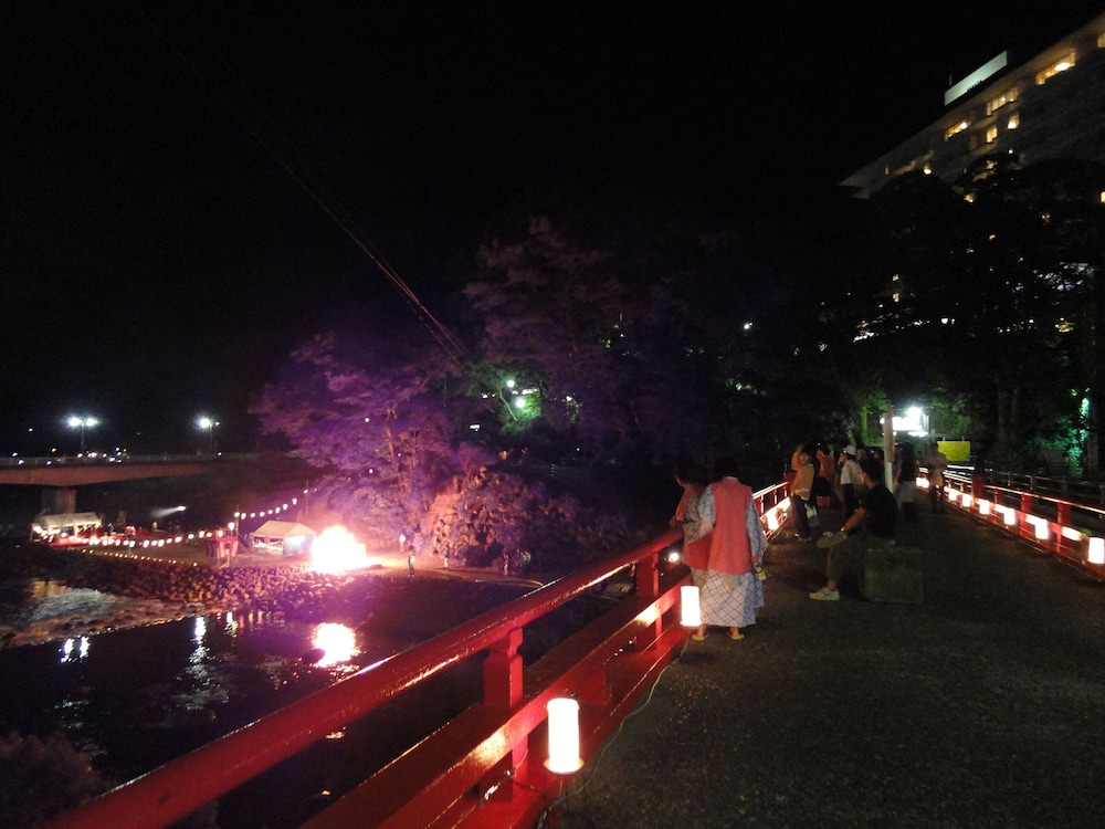 ますとみ旅館 箱根