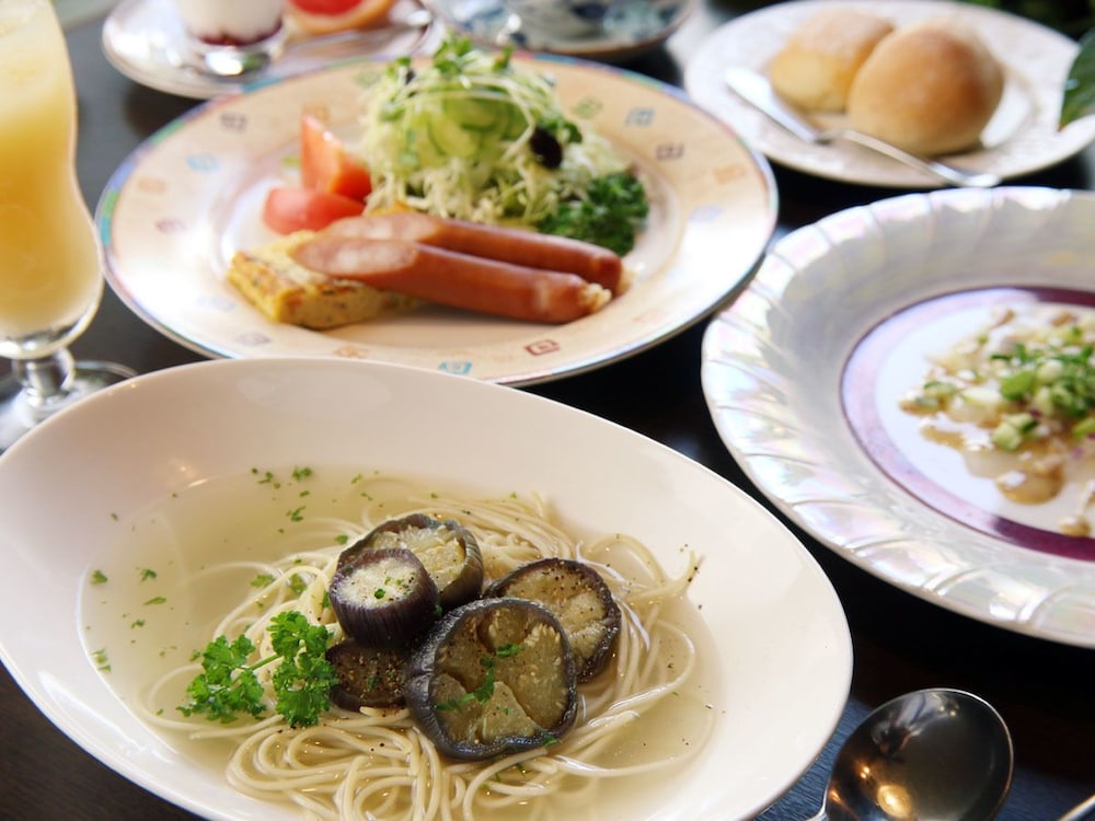 ペンション アルハンブラ 箱根