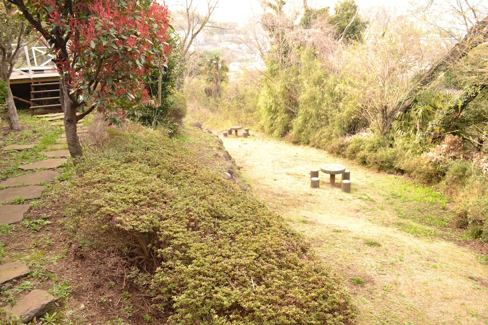 ペンション アルハンブラ 箱根