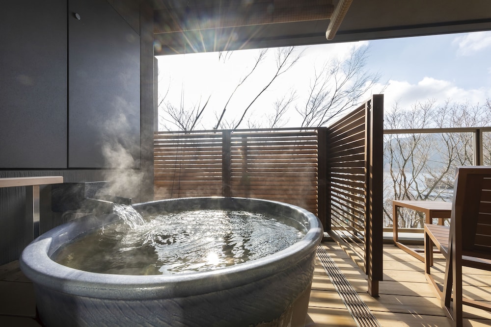 箱根 芦ノ湖 はなをり 箱根