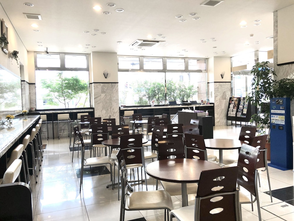 東横 INN 湘南茅ヶ崎駅北口 箱根