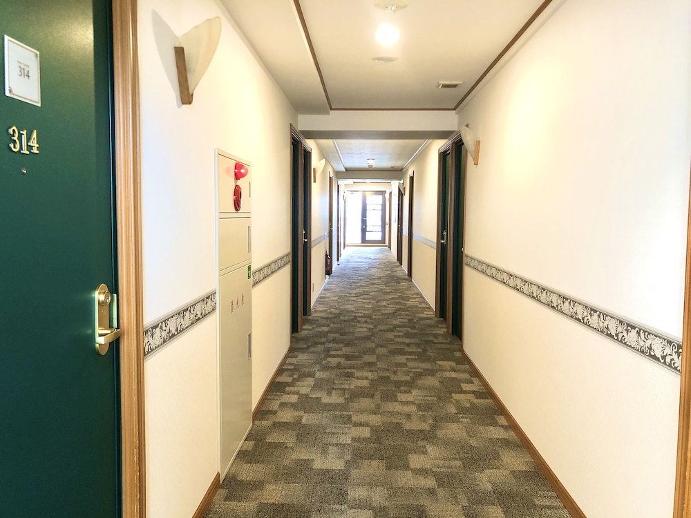 東横 INN 湘南茅ヶ崎駅北口 箱根