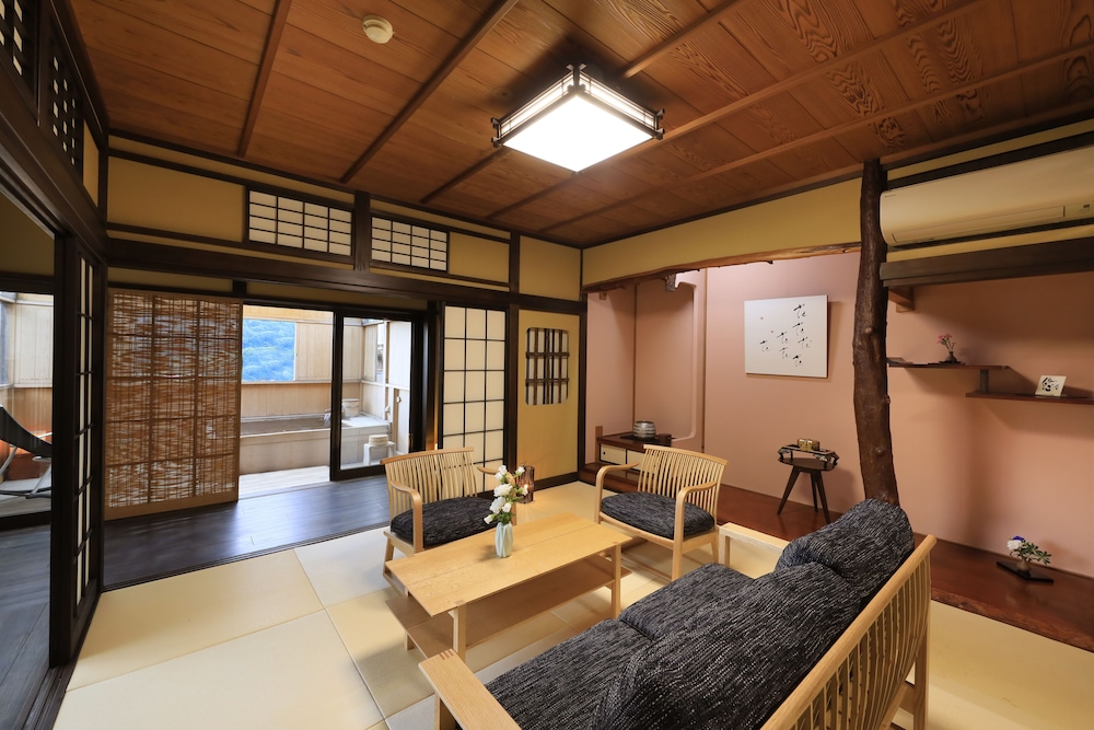 ゆがわら風雅 箱根