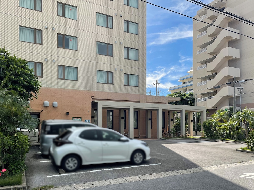 ルートイングランティア石垣 石垣