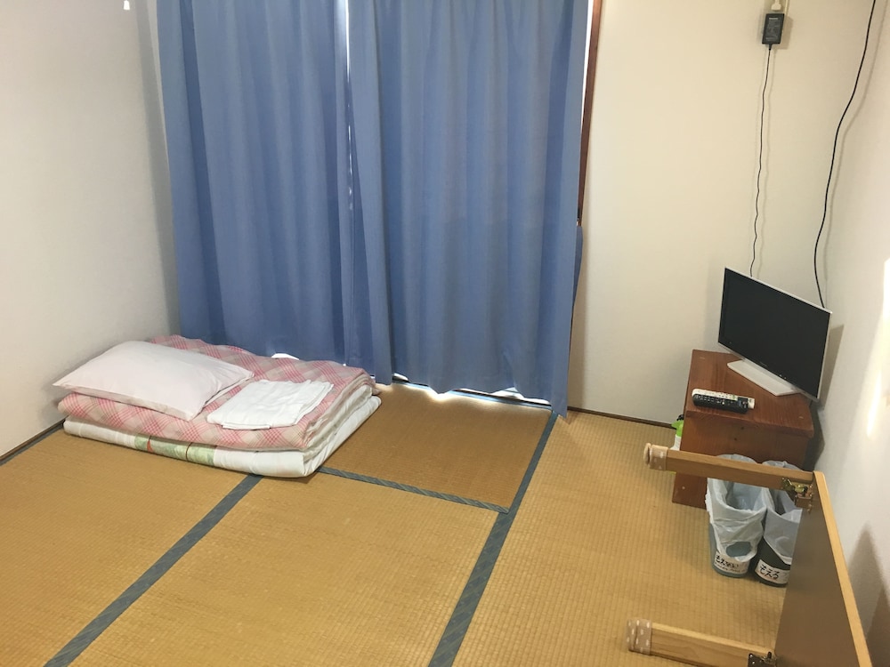 ペンションニュー浜乃荘 石垣