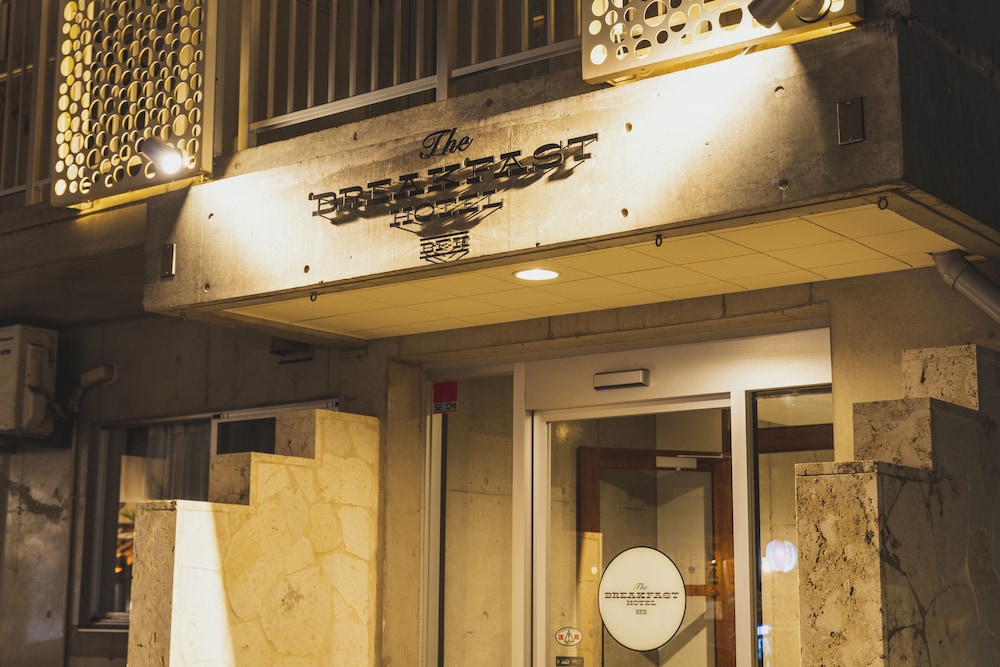 THE BREAKFAST HOTEL MARCHE石垣島 石垣