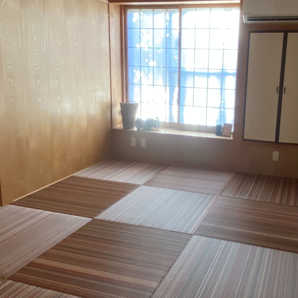 はりはりはうす 石垣