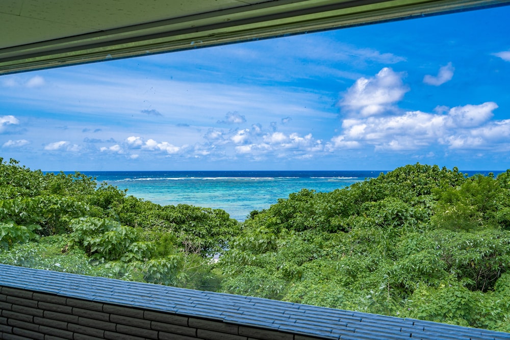 SEASIDE KLATCH -VILLA & SAUNA- 石垣