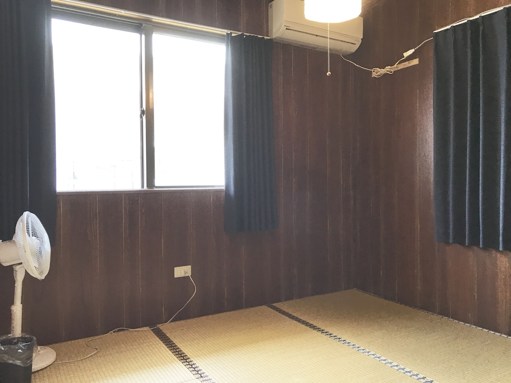 ゲストハウス あしびな 石垣