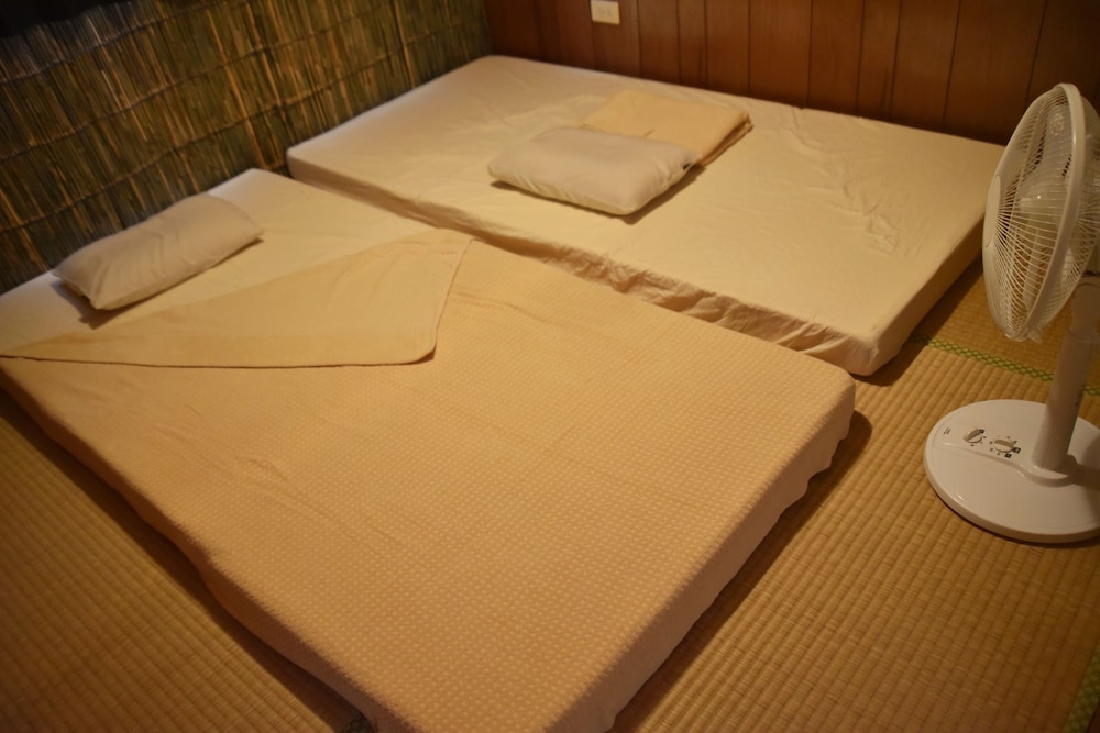 ゲストハウス あしびな 石垣