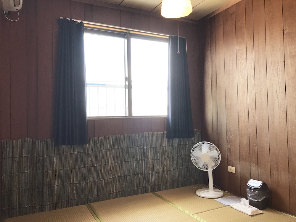 ゲストハウス あしびな 石垣