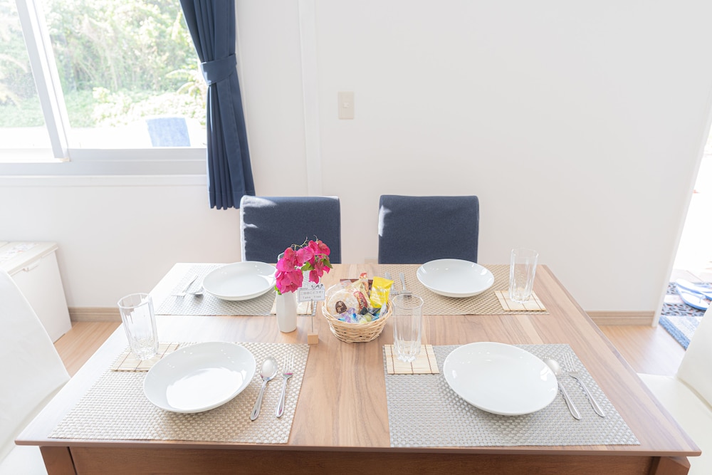 レジーナ石垣 石垣