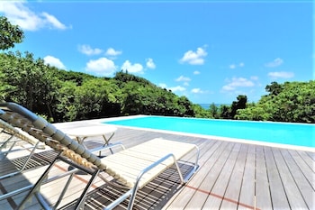 ビラ・デル・マール野底 石垣