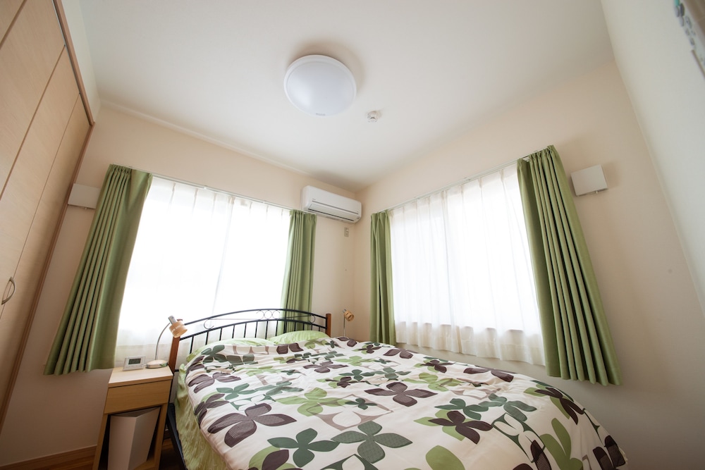 PINE HOUSE IN ISHIGAKI 石垣