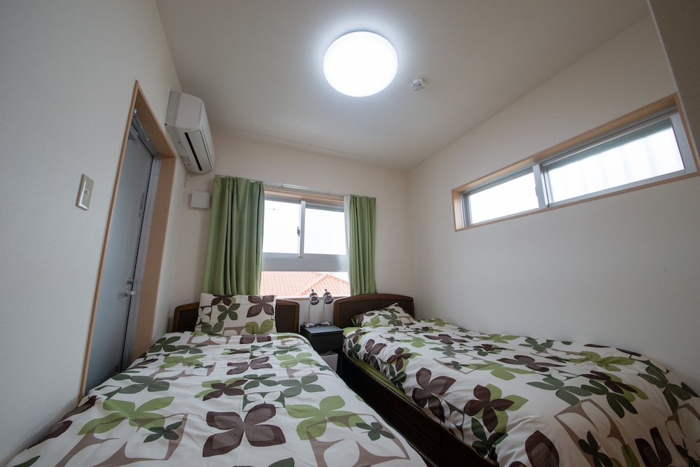 PINE HOUSE IN ISHIGAKI 石垣