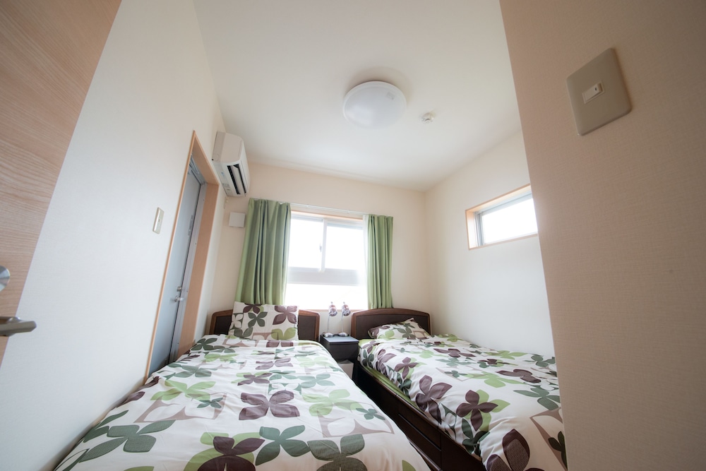 PINE HOUSE IN ISHIGAKI 石垣