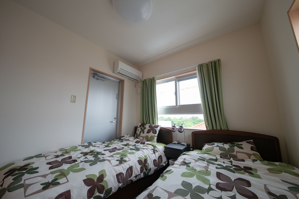 PINE HOUSE IN ISHIGAKI 石垣