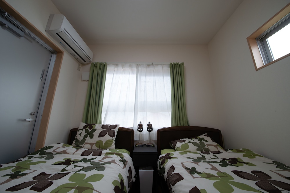 PINE HOUSE IN ISHIGAKI 石垣