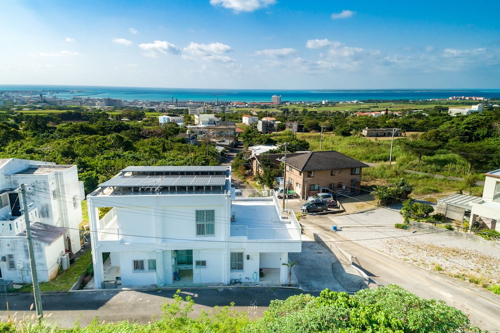 GUEST HOUSE AKOBANA 石垣