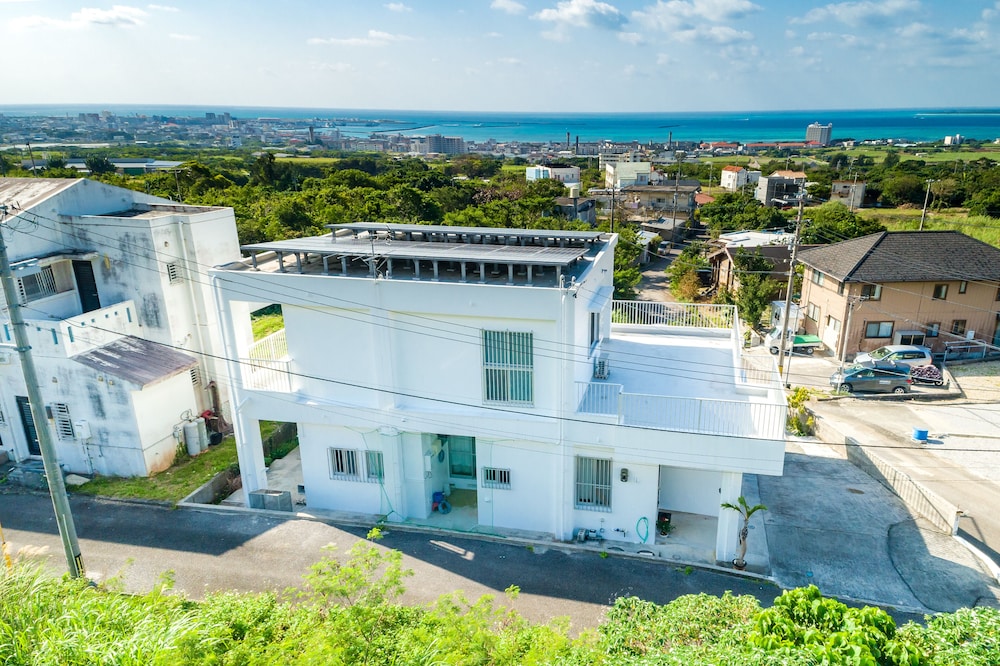 GUEST HOUSE AKOBANA 石垣