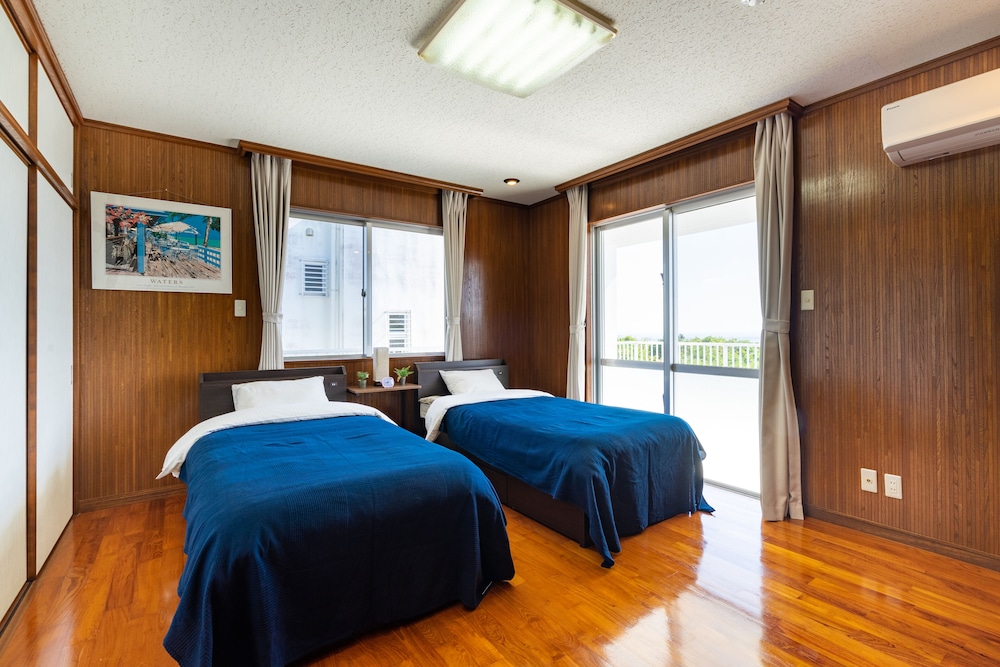 GUEST HOUSE AKOBANA 石垣