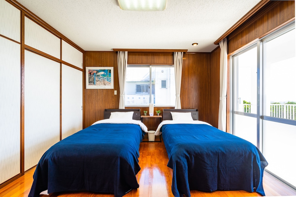 GUEST HOUSE AKOBANA 石垣