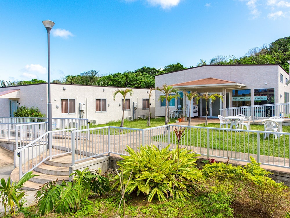 りっちリゾン石垣 石垣