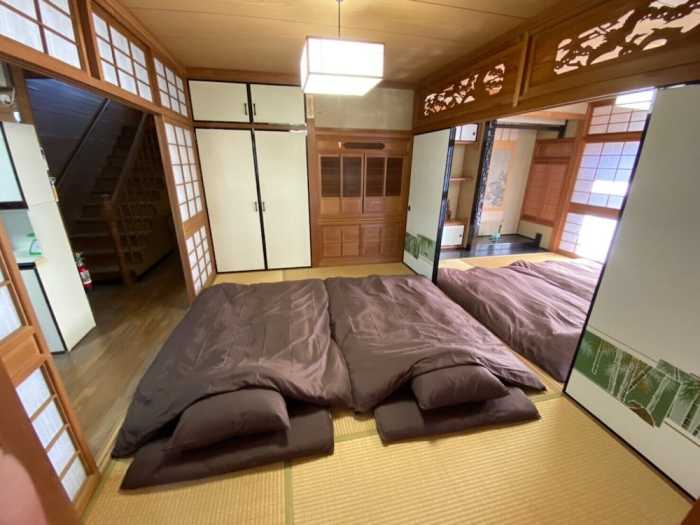 むつみや大川 石垣