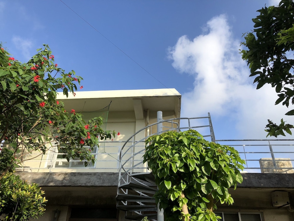 CLARA TERRACE 石垣