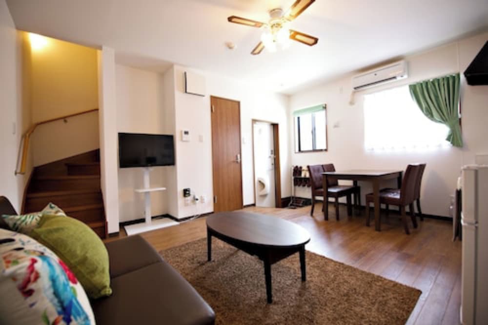 KURARISU II ROOM D 石垣