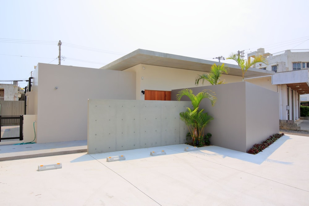VILLA TONO'S ISHIGAKIJIMA 石垣